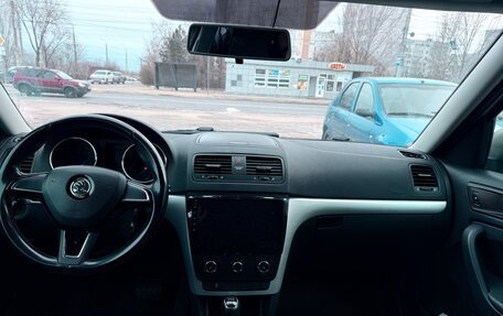 Skoda Yeti I рестайлинг, 2014 год, 1 120 000 рублей, 6 фотография