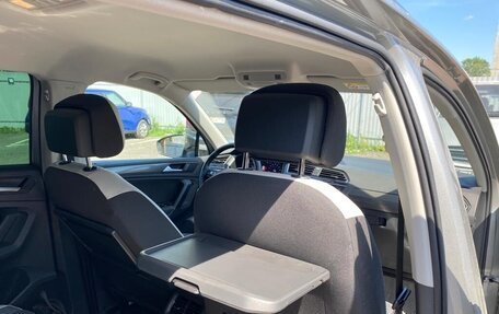 Volkswagen Tiguan II, 2020 год, 3 350 000 рублей, 11 фотография