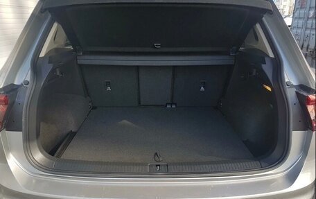 Volkswagen Tiguan II, 2020 год, 3 350 000 рублей, 3 фотография