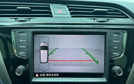 Volkswagen Touran III, 2022 год, 1 555 123 рублей, 14 фотография