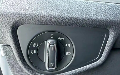 Volkswagen Touran III, 2022 год, 1 555 123 рублей, 20 фотография