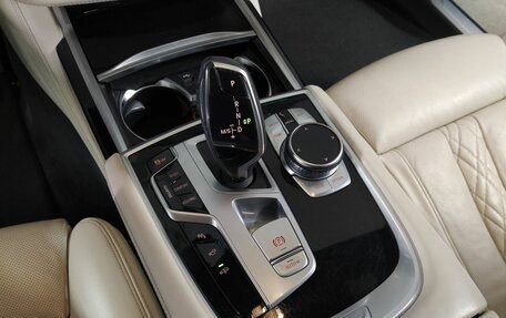 BMW 7 серия, 2019 год, 5 467 000 рублей, 26 фотография