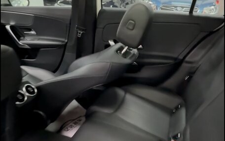 Mercedes-Benz A-Класс, 2022 год, 2 465 000 рублей, 7 фотография