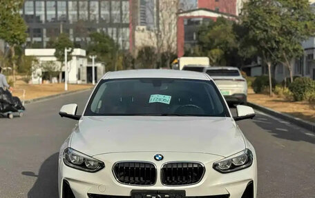 BMW 1 серия, 2022 год, 1 599 123 рублей, 2 фотография