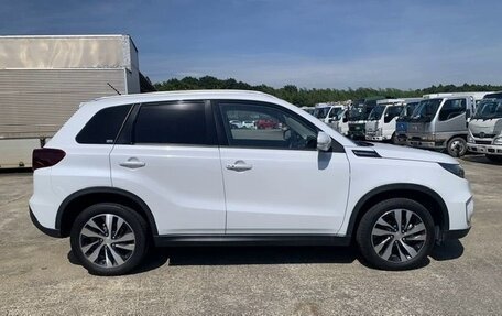 Suzuki Escudo IV, 2022 год, 1 356 000 рублей, 6 фотография