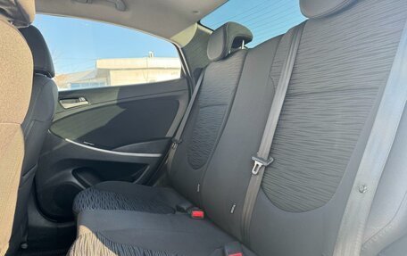 Hyundai Solaris II рестайлинг, 2015 год, 1 160 000 рублей, 6 фотография