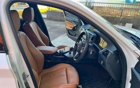 BMW 1 серия, 2017 год, 945 000 рублей, 13 фотография