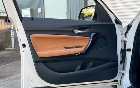 BMW 1 серия, 2017 год, 945 000 рублей, 17 фотография