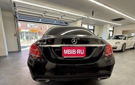 Mercedes-Benz C-Класс, 2017 год, 1 200 000 рублей, 9 фотография