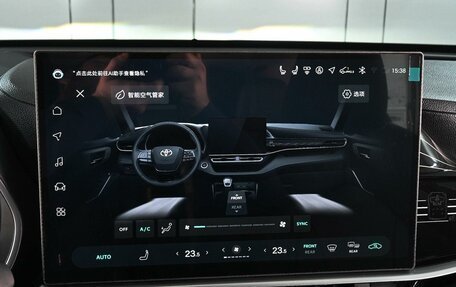 Toyota Highlander, 2026 год, 5 999 000 рублей, 18 фотография