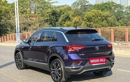 Volkswagen T-Roc I, 2022 год, 1 450 004 рублей, 4 фотография