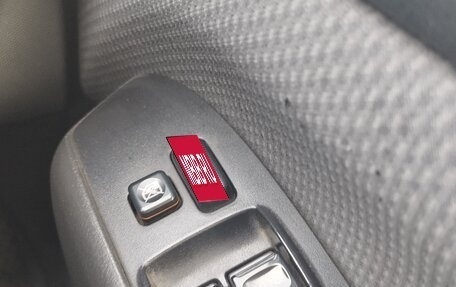 Toyota Succeed I рестайлинг, 2003 год, 500 000 рублей, 9 фотография