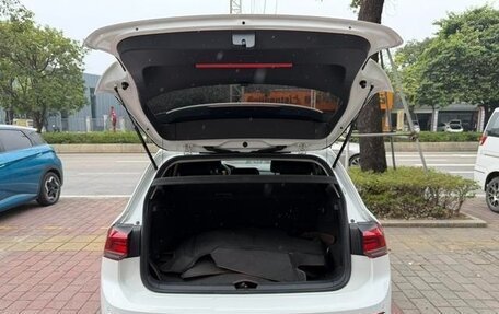 Volkswagen Golf VIII, 2021 год, 1 420 222 рублей, 12 фотография