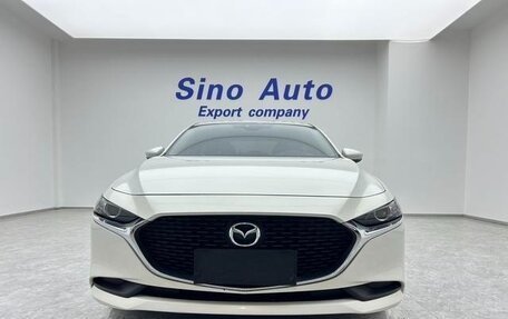 Mazda 3, 2021 год, 1 633 222 рублей, 2 фотография