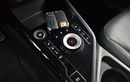 KIA Niro, 2023 год, 2 050 050 рублей, 9 фотография