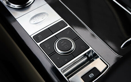 Land Rover Range Rover IV рестайлинг, 2018 год, 6 500 000 рублей, 22 фотография