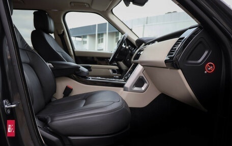 Land Rover Range Rover IV рестайлинг, 2018 год, 6 500 000 рублей, 29 фотография