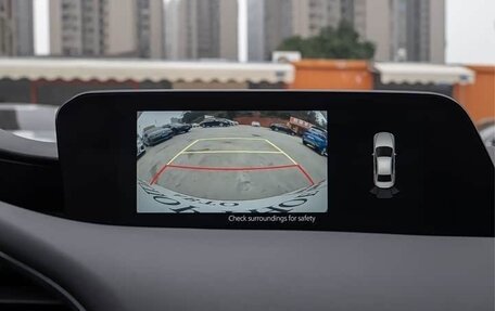 Mazda 3, 2022 год, 1 900 000 рублей, 15 фотография