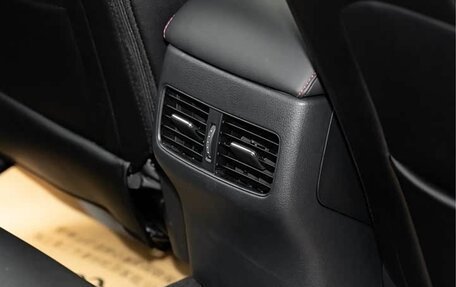 Mazda 3, 2022 год, 1 900 000 рублей, 17 фотография