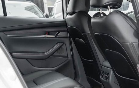 Mazda 3, 2022 год, 1 900 000 рублей, 19 фотография