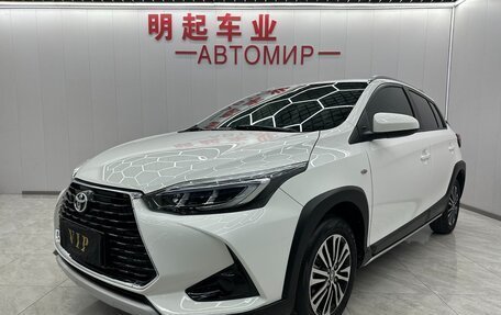 Toyota Yaris XP150 рестайлинг, 2022 год, 1 330 000 рублей, 1 фотография