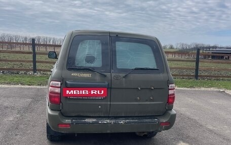 Toyota Land Cruiser 100 рестайлинг 2, 2004 год, 2 300 000 рублей, 2 фотография