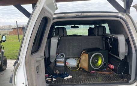 Toyota Land Cruiser 100 рестайлинг 2, 2004 год, 2 300 000 рублей, 18 фотография