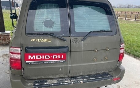 Toyota Land Cruiser 100 рестайлинг 2, 2004 год, 2 300 000 рублей, 20 фотография