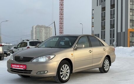 Toyota Camry V40, 2004 год, 730 000 рублей, 2 фотография