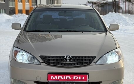 Toyota Camry V40, 2004 год, 730 000 рублей, 1 фотография