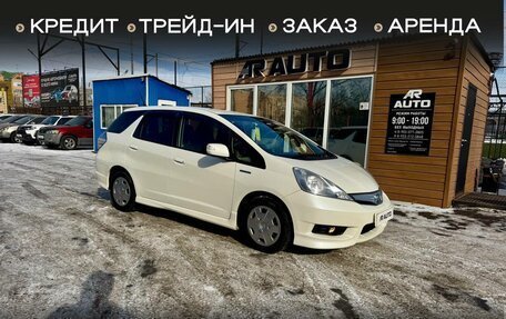 Honda Fit Shuttle I рестайлинг, 2013 год, 1 059 000 рублей, 1 фотография