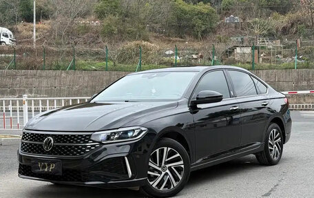 Volkswagen Lavida, 2023 год, 1 310 000 рублей, 1 фотография