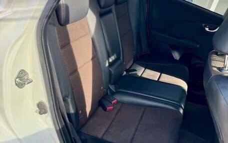 Honda Fit Shuttle I рестайлинг, 2013 год, 1 059 000 рублей, 20 фотография