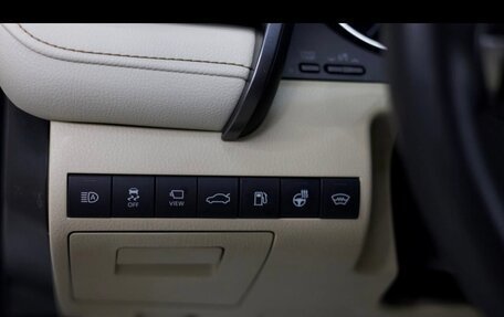 Toyota Camry, 2018 год, 3 270 000 рублей, 10 фотография