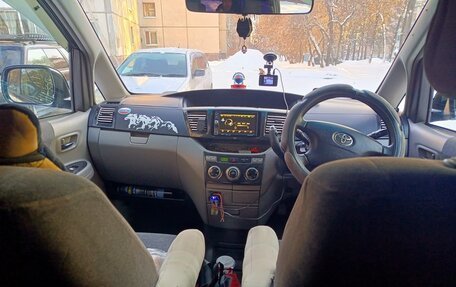 Toyota Noah III, 2001 год, 850 000 рублей, 10 фотография