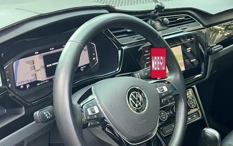 Volkswagen Touran III, 2022 год, 1 500 000 рублей, 6 фотография