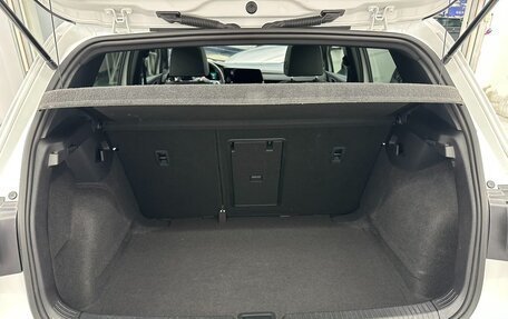 Volkswagen Golf VIII, 2023 год, 1 900 000 рублей, 17 фотография