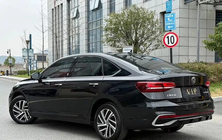 Volkswagen Lavida, 2023 год, 1 310 000 рублей, 4 фотография