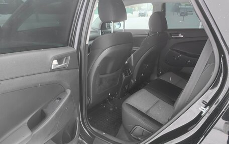 Hyundai Tucson III, 2019 год, 2 300 000 рублей, 10 фотография