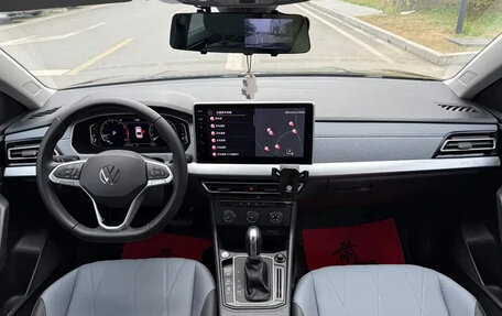 Volkswagen Lavida, 2023 год, 1 310 000 рублей, 10 фотография