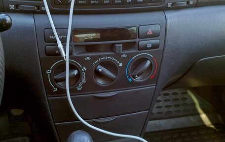 Toyota Corolla, 2004 год, 475 000 рублей, 11 фотография