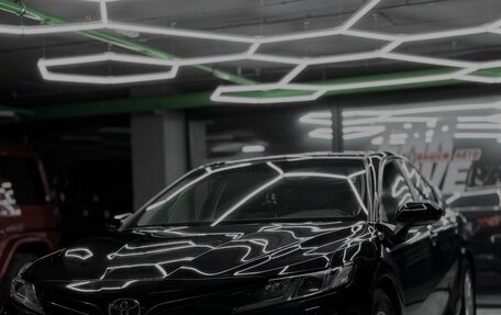 Toyota Camry, 2019 год, 2 950 000 рублей, 3 фотография