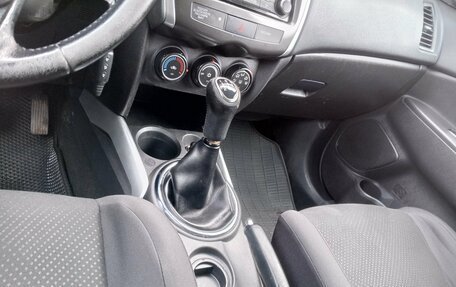 Mitsubishi ASX I рестайлинг, 2012 год, 1 038 000 рублей, 17 фотография