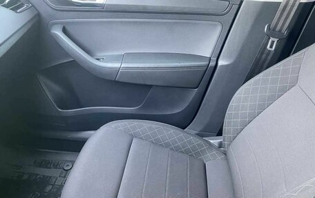 Skoda Rapid II, 2020 год, 1 375 000 рублей, 24 фотография