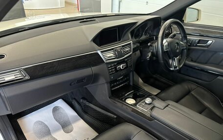 Mercedes-Benz E-Класс, 2011 год, 2 199 900 рублей, 13 фотография