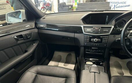 Mercedes-Benz E-Класс, 2011 год, 2 199 900 рублей, 14 фотография