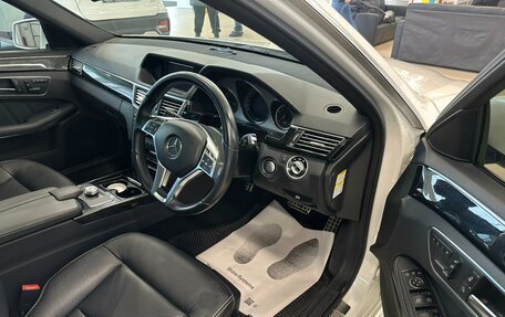 Mercedes-Benz E-Класс, 2011 год, 2 199 900 рублей, 10 фотография