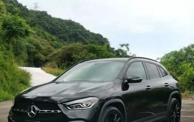 Mercedes-Benz GLA, 2022 год, 1 800 000 рублей, 1 фотография