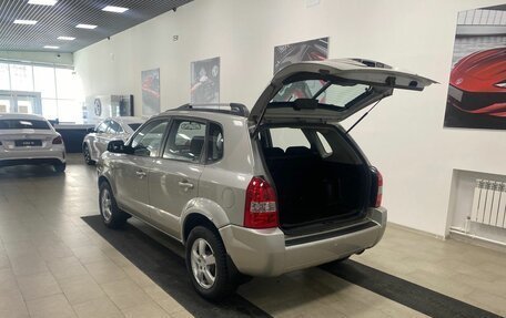 Hyundai Tucson III, 2007 год, 696 000 рублей, 8 фотография