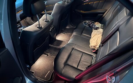 Mercedes-Benz E-Класс, 2012 год, 2 200 000 рублей, 15 фотография